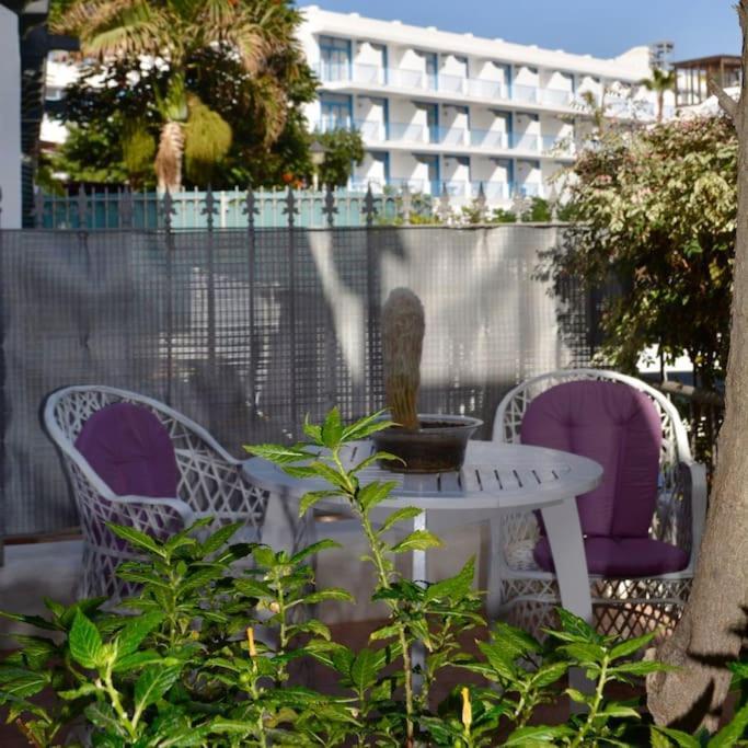 Playa Chica Apt With Terrace 100 M From The Sea ปูแอร์โตเดลคาร์เมน ภายนอก รูปภาพ